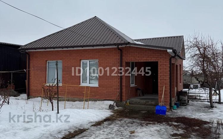 Отдельный дом · 5 комнат · 160 м² · 10 сот., 4-й микрорайон, Красносельская 119 — 9 школа за 60 млн 〒 в Костанае — фото 2