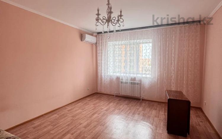 1-бөлмелі пәтер · 42.9 м² · 4/9 қабат, мкр. Алтын орда, бағасы: 17.5 млн ₸ в Актобе — фото 2