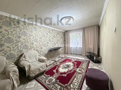 2-бөлмелі пәтер · 43 м² · 1/5 қабат, Айнабұлақ-2 ш/а. 61, бағасы: 200 000 ₸ в Алматы, Жетысуский р-н