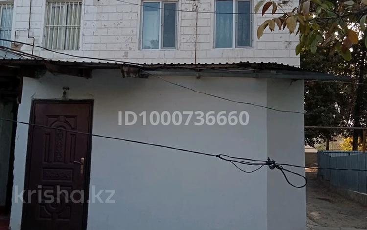 4-бөлмелі пәтер · 120 м², Казыбек би 10 — Находится возле центра, бағасы: 15 млн 〒 в Сарыагаш — фото 27