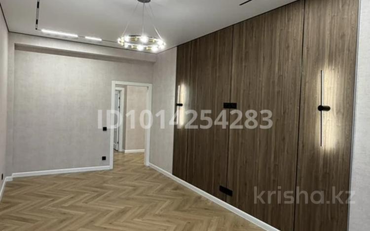 2-бөлмелі пәтер · 74 м² · 3/9 қабат, Есенберлина 94, бағасы: 49 млн ₸ в Усть-Каменогорске — фото 26