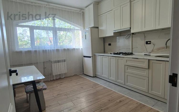 2-комнатная квартира · 60 м² · 3/9 этаж, мкр Аксай-4 99 — Small, Halyk Bank , Kaspi.kz,Сункар ​Медицинский центр за 36 млн 〒 в Алматы, Ауэзовский р-н — фото 19