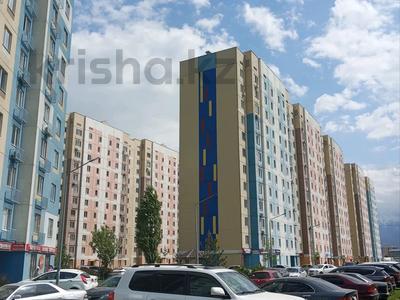 1-комнатная квартира, 37 м², 6/12 этаж, мкр Акбулак, 1-я улица 77 за 23.5 млн 〒 в Алматы, Алатауский р-н