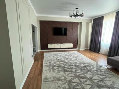 3-комнатная квартира · 130 м² · 7/10 этаж, Шарипова 28 за 700 000 ₸ в Атырау