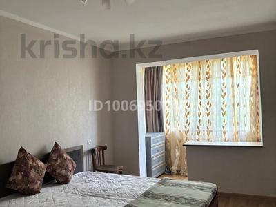 3-комнатная квартира · 67 м² · 3/5 этаж, Макатаева 14 за 360 000 ₸ в Алматы, Медеуский р-н