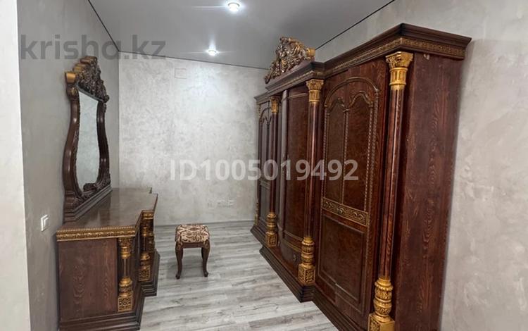 2-комнатная квартира · 87 м² · 2/2 этаж, мкр Ардагер, Гагарина — Гагарина-Ерниязова за 260 000 ₸ в Атырау — фото 2