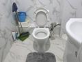 2-бөлмелі пәтер · 70 м² · 2/5 қабат, Циолковского 1 — Циолковского, бағасы: 200 000 〒 в Уральске — фото 16