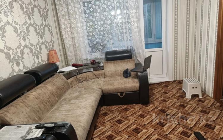 3-комнатная квартира, 61 м², 2/5 этаж, шухова — 20 й микр-н за 15.4 млн 〒 в Петропавловске — фото 2