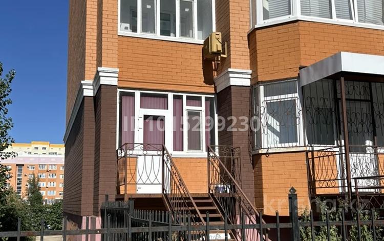 2-комнатная квартира · 60 м² · 1/5 этаж, мкр. Алтын орда, Батыс 2 11д к1 за 29 млн ₸ в Актобе — фото 2