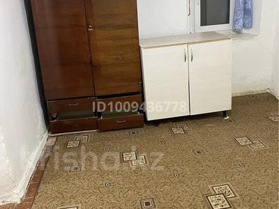 Отдельный дом · 2 комнаты · 40 м², Набережная 30 за 45 000 〒 в Актобе, мкр. Курмыш