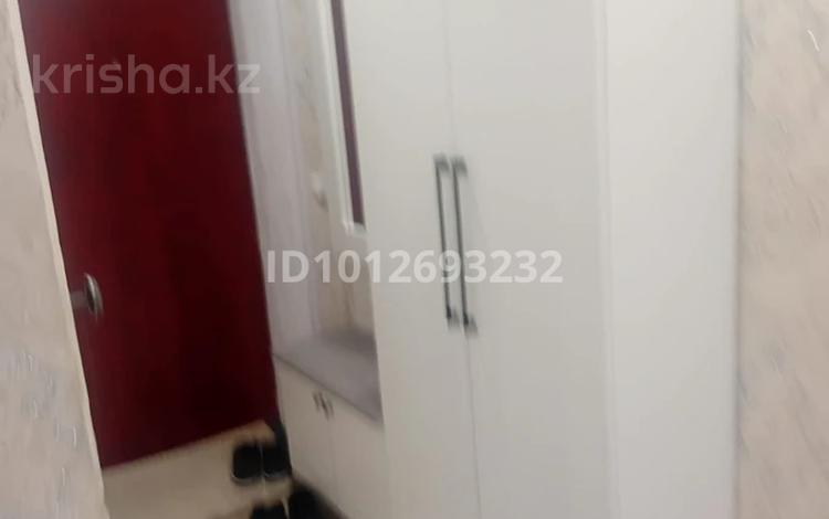 3-бөлмелі пәтер · 60 м² · 4/4 қабат, Глинки 59, бағасы: 160 000 ₸ в Семее — фото 3