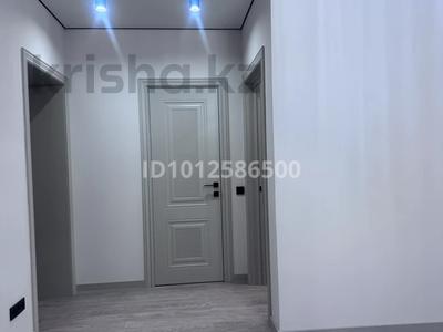 3-комнатная квартира · 90 м² · 2/7 этаж, А. Байтурсынова 37/3 за 300 000 〒 в Астане, Алматы р-н