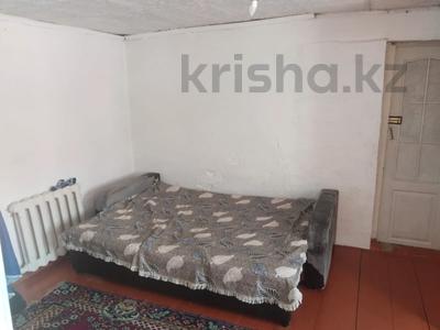 Продажа домов и дачи в Абай обл.: Отдельный дом · 2 комнаты · 64 м² · 10 сот., Восточный правый 1614 за 3.5 млн 〒 Отдельный дом · 2 комнаты · 64 м² · 10 сот., Восточный правый 1614 за 3.5 млн 〒 в Семее