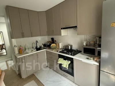 2-бөлмелі пәтер · 52 м² · 1/5 қабат, Алмагүл ш/а., бағасы: 43.5 млн ₸ в Алматы, Бостандыкский р-н