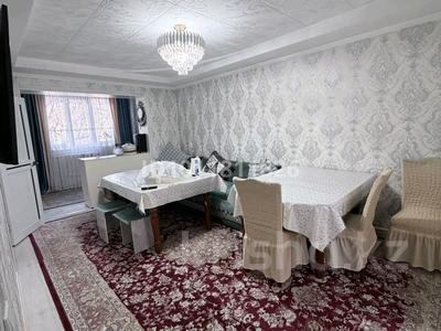 3-бөлмелі пәтер · 64 м² · 3/5 қабат, Володарского 17 — Возле школы17, бағасы: 20.7 млн ₸ в Шымкенте, Аль-Фарабийский р-н
