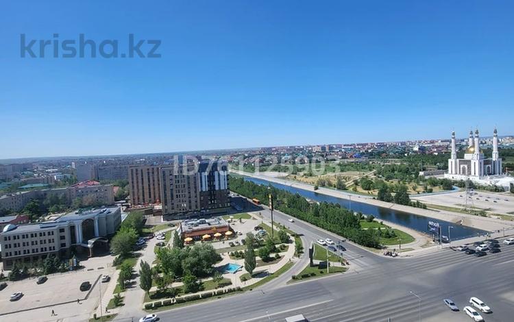 1-комнатная квартира · 60 м² · 16/25 этаж, мкр 11 112г за 11 000 ₸ в Актобе — фото 14