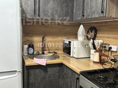 1-бөлмелі пәтер · 30 м² · 5/5 қабат, ул. Тусупа Кузембаева 58, бағасы: 8 млн ₸ в Караганде