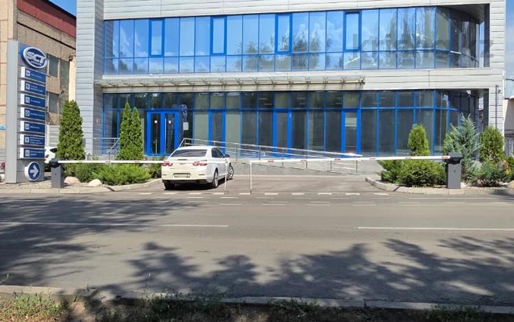 Свободное назначение, офисы, фитнес и спорт, образование, развлечения, конференц-залы, кабинеты и рабочие места, студии · 58 м² за 609 000 ₸ в Алматы, Медеуский р-н — фото 12