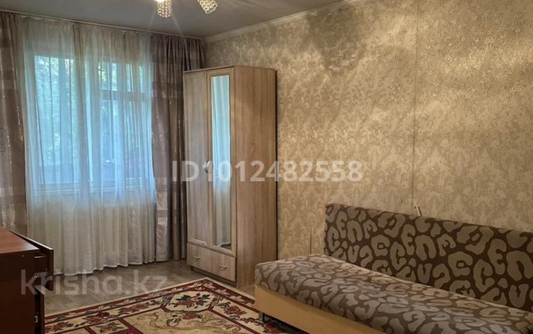 2-бөлмелі пәтер · 46 м² · 3/5 қабат, мкр Жайлау 5 а — вдоль дороги, бағасы: 12.5 млн ₸ в Таразе — фото 2
