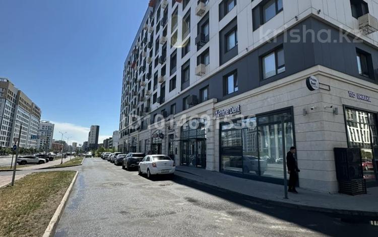 2-комнатная квартира · 53 м² · 4/9 этаж, Толе би 57 за 350 000 ₸ в Астане, Нура р-н — фото 2