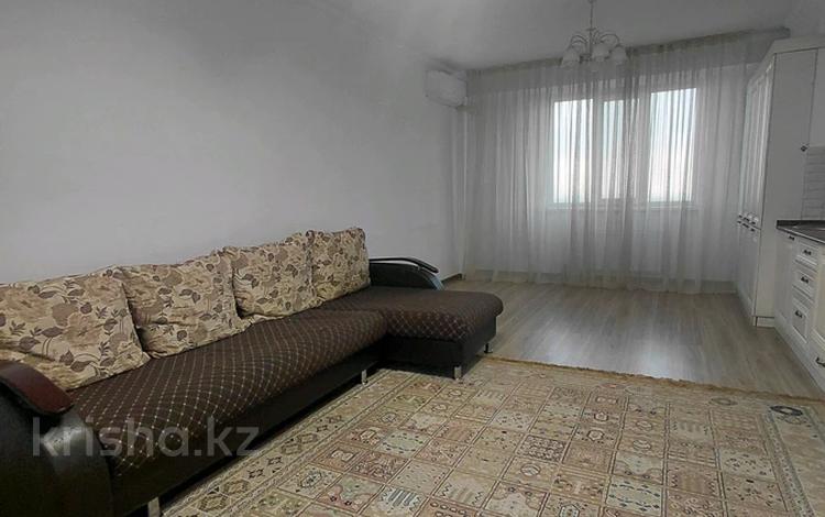 2-бөлмелі пәтер · 70 м² · 10/12 қабат, Рыскулбекова 28/1, бағасы: 49.5 млн ₸ в Алматы, Бостандыкский р-н — фото 2