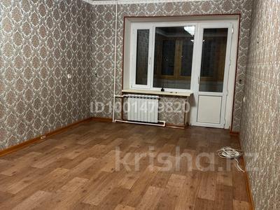 2-бөлмелі пәтер · 48.7 м² · 1/5 қабат, Аманжолов 38, бағасы: 16 млн ₸ в Жезказгане