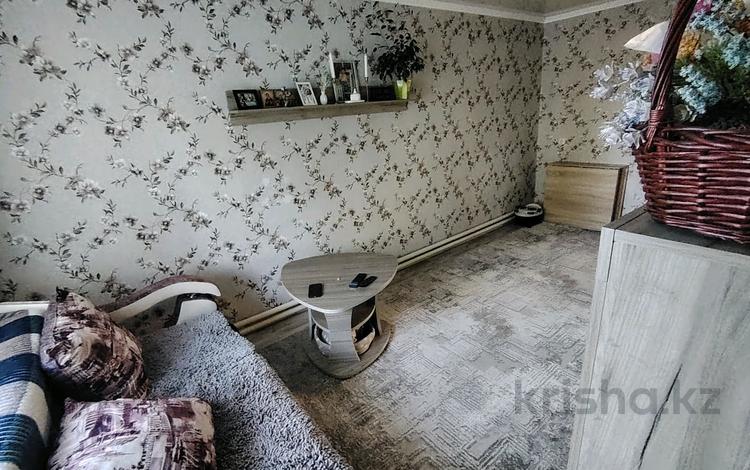 3-комнатная квартира · 58 м² · 2/2 этаж, Дзержинского за 6.3 млн ₸ в Новодолинский — фото 2
