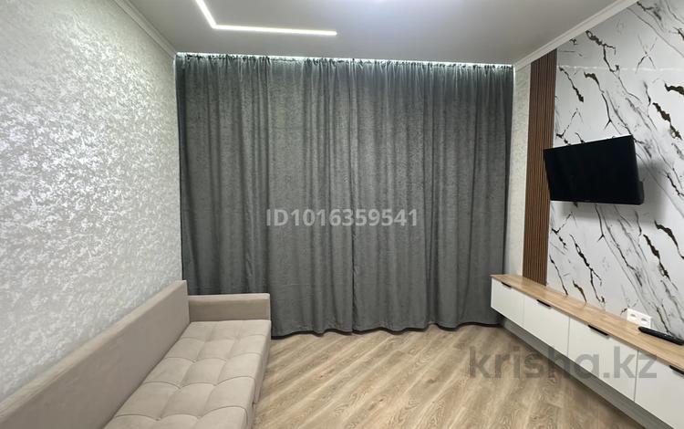 2-комнатная квартира · 50 м² · 2/12 этаж, мкр Юго-Восток, Таттимбета 42/2 — Таттимбета и Муканова за 250 000 ₸ в Караганде, Казыбек би р-н — фото 2