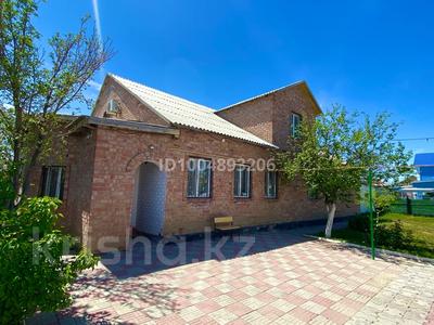 Отдельный дом · 6 комнат · 249 м² · 9.6 сот., Жумабек Ташенев 85 за 35 млн 〒 в Атырау