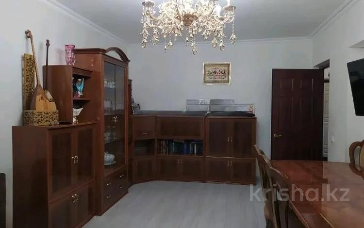 3-бөлмелі пәтер · 80 м² · 1/10 қабат, Ақсай-4 ш/а., бағасы: 60 млн ₸ в Алматы, Ауэзовский р-н — фото 2
