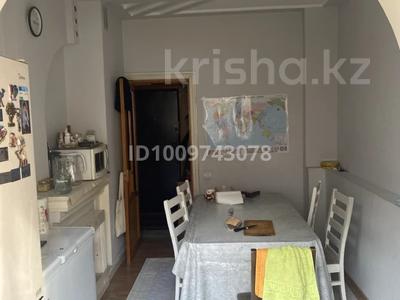 2-бөлмелі пәтер · 54.5 м² · 1/5 қабат, мкр Сайран, Утеген Батыра 21 — Утеген Батыра - Отарская, бағасы: 44 млн ₸ в Алматы, Ауэзовский р-н