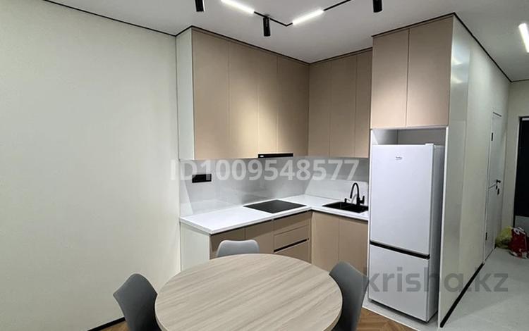 1-комнатная квартира · 34 м² · 11/12 этаж, Омарова 15 за 210 000 ₸ в Алматы, Алатауский р-н — фото 2