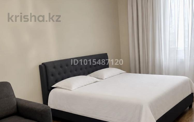 1-бөлмелі пәтер · 52 м² · 14/15 қабат, ул Зенкова, бағасы: 250 000 ₸ в Алматы, Медеуский р-н — фото 2