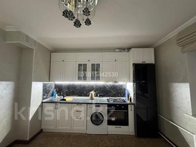 2-комнатная квартира · 72 м² · 5/5 этаж, Авангард 4 13 а за 280 000 ₸ в Атырау, мкр Авангард-4