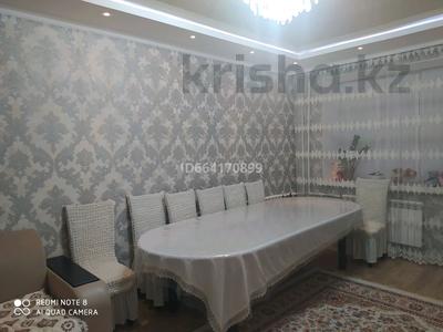 2-комнатная квартира · 72 м² · 1/5 этаж, мкр. Алтын орда, Батыс-2 20в — Молдагуловой за 30.5 млн ₸ в Актобе