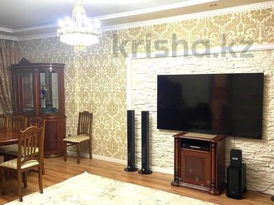 4-бөлмелі пәтер · 180.4 м² · 24/36 қабат, Кабанбай батыра 11, бағасы: 800 000 ₸ в Астане, Есильский р-н