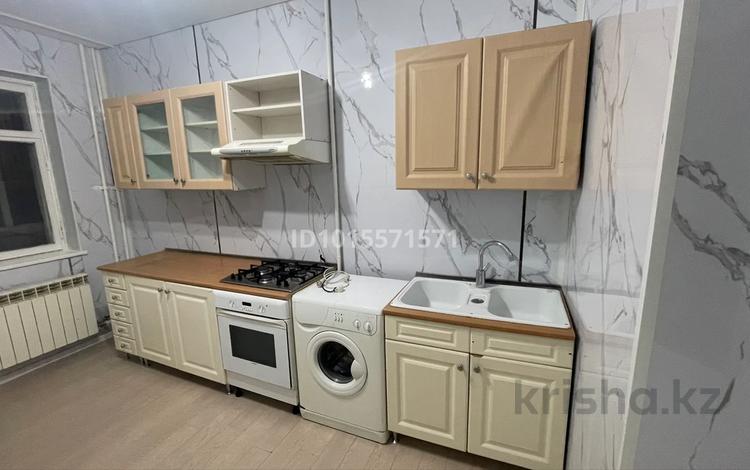 3-комнатная квартира · 63 м² · 2/5 этаж, мкр Тастак-2, Прокофьева 41 за 320 000 ₸ в Алматы, Алмалинский р-н — фото 2
