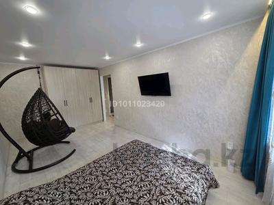 1-комнатная квартира · 35 м² · 1/5 этаж, улица Братьев Жубановых 271/1 — Алтай, Остановка 8микр за 14.5 млн ₸ в Актобе