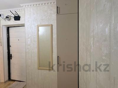 1-бөлмелі пәтер · 30 м² · 3/5 қабат, 8мкр 54 — гост Шымкент, бағасы: 15 млн ₸ в Абайский р-н
