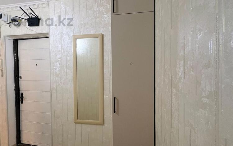 1-комнатная квартира · 30 м² · 3/5 этаж, 8мкр 54 — гост Шымкент за 15 млн ₸ в Абайский р-н — фото 2