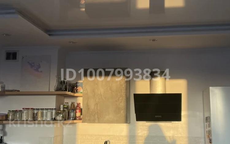 1 комната · 34 м² · 9/10 этаж, Мкр Аксай, Б. Момышулы — Момышулы Маргулан за 225 000 ₸ в Алматы, Ауэзовский р-н — фото 2