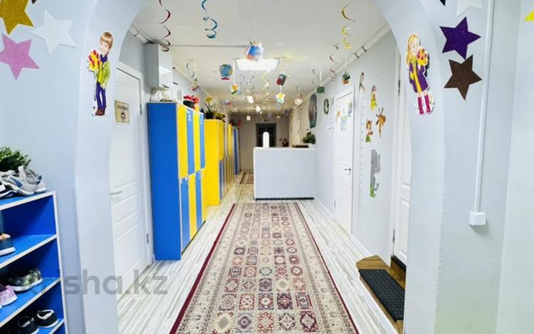 Отдельный дом · 9 комнат · 338 м² · 10 сот., Лепсы 22 за 85 млн ₸ в Астане — фото 2
