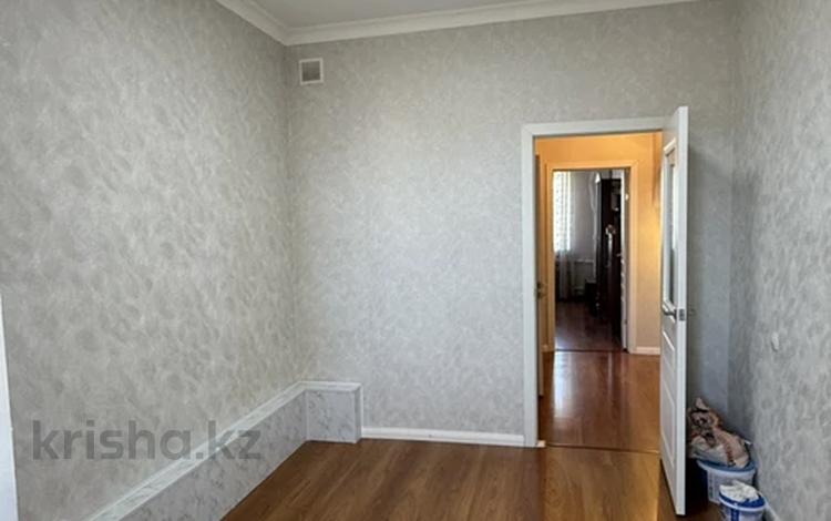 4-комнатная квартира · 80 м² · 4/5 этаж, Ердена 225 за 24 млн ₸ в Сатпаев — фото 9