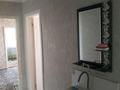 3-бөлмелі пәтер · 70 м² · 2 қабат, Байзакбатыр 305/6, бағасы: 45 000 ₸ в Сарыкемере