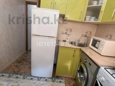 2-бөлмелі пәтер · 60 м² · 4/5 қабат, Талас ш/а 23, бағасы: 120 000 ₸ в Таразе, мкр Талас