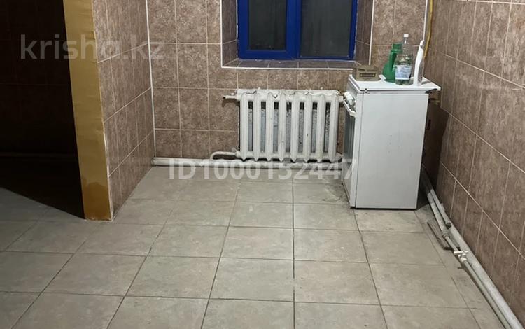 Свободное назначение · 100 м² за 200 000 〒 в Атырау, мкр Центральный — фото 2