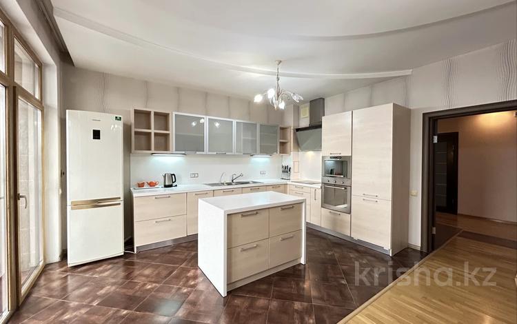 5-комнатная квартира · 240 м² · 5/6 этаж, Санаторная 18 за 800 000 ₸ в Алматы, Бостандыкский р-н — фото 62