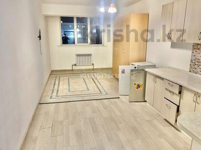 1-бөлмелі пәтер · 32 м² · 1/9 қабат, Шұғыла ш/а., Сакен Жунисова 12/5, бағасы: 20 млн ₸ в Алматы, Наурызбайский р-н