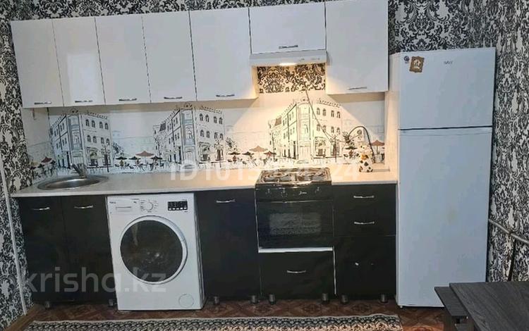 2-комнатная квартира · 44 м² · 4/5 этаж, 4микр 24 — Гостиница Турист за 150 000 ₸ в Риддере — фото 2