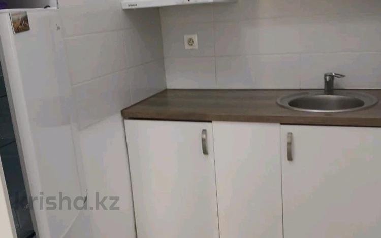 1-комнатная квартира · 38 м² · 4/5 этаж, Быржан сал 2/1 за 180 000 ₸ в Астане, Сарыарка р-н — фото 2